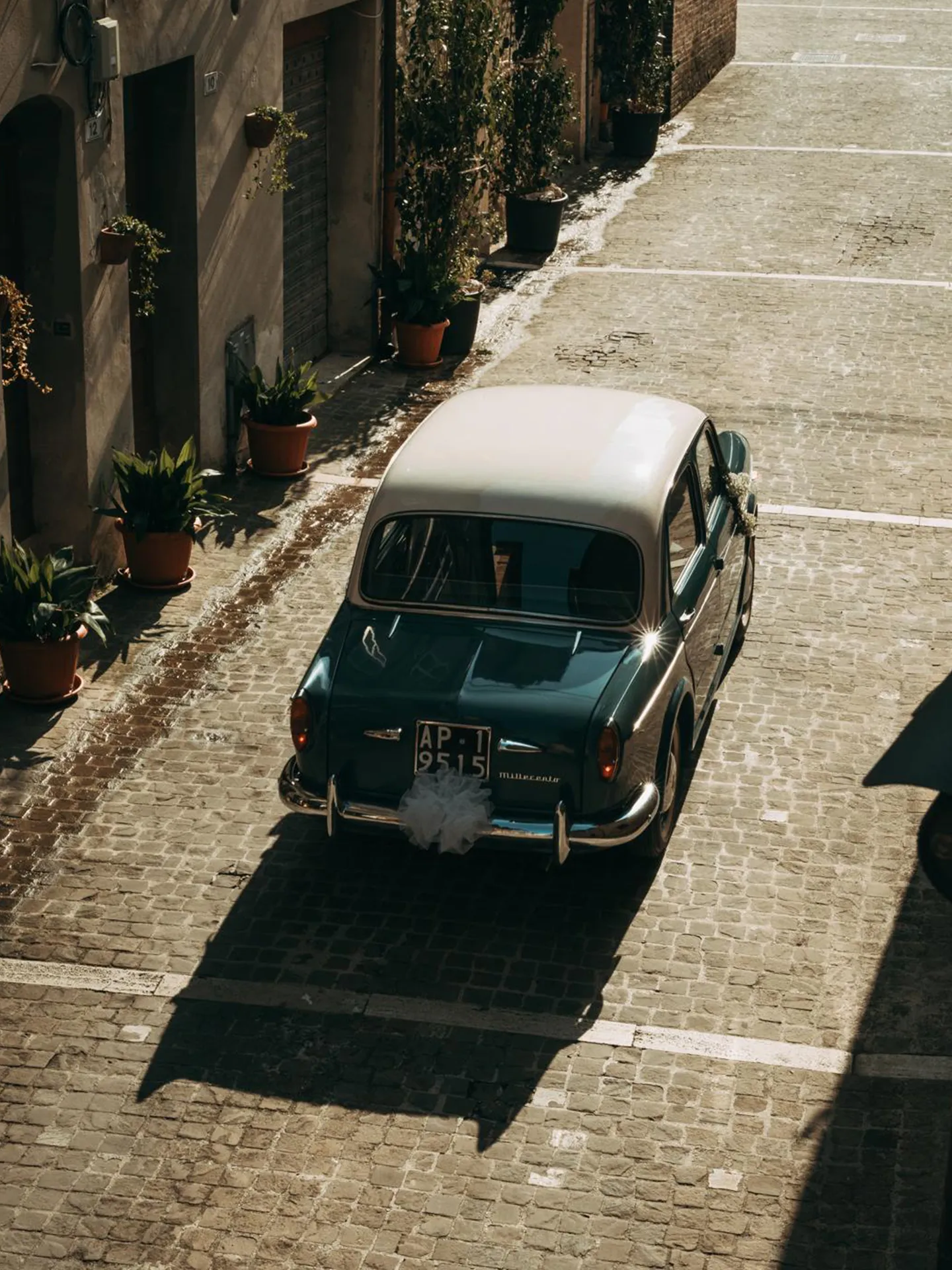 macchina d'epoca per matrimoni